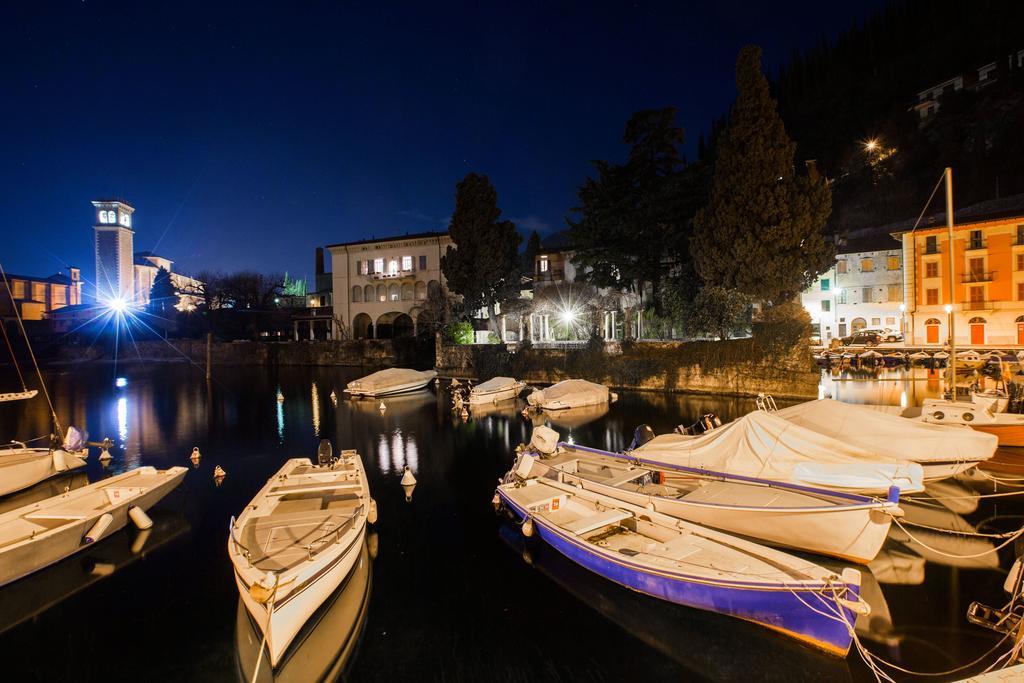 Il Batti Apartment Water Front And Private Beach Toscolano Maderno Eksteriør billede