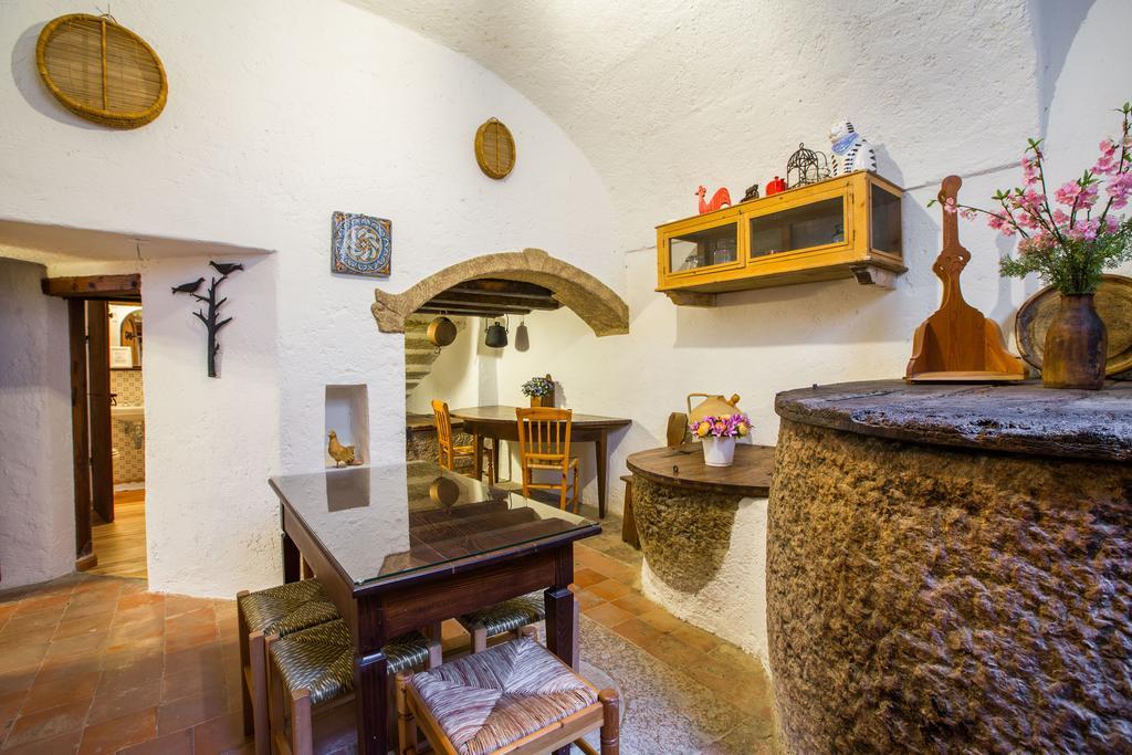 Il Batti Apartment Water Front And Private Beach Toscolano Maderno Eksteriør billede