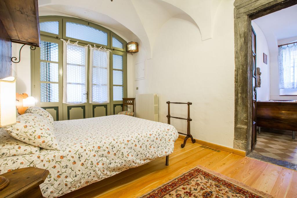 Il Batti Apartment Water Front And Private Beach Toscolano Maderno Eksteriør billede
